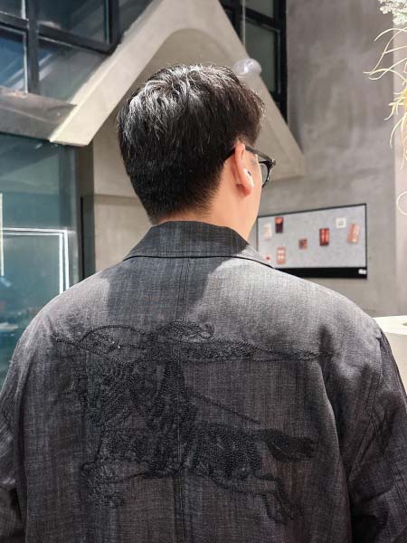 2025年4月8日入荷新作BURBERRYジャケット高級品/LD工場