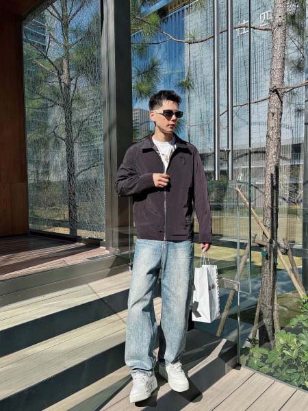 2025年4月8日入荷新作BURBERRYジャケット高級品/LD工場