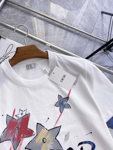 2025年4月8日入荷新作Dior半袖 Tシャツ高級品/LD工場