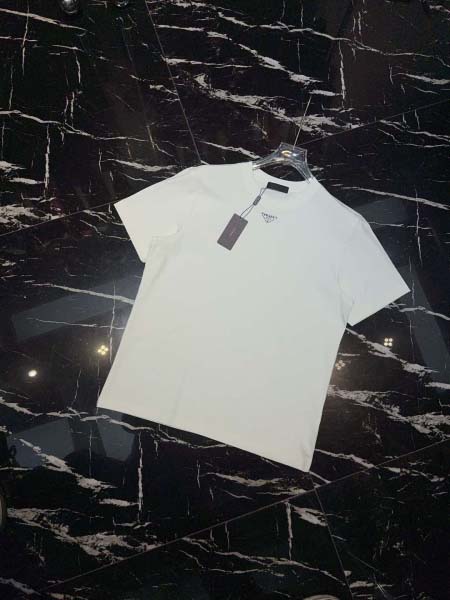 2025年4月8日入荷新作Prada半袖 Tシャツ高級品/MP工場