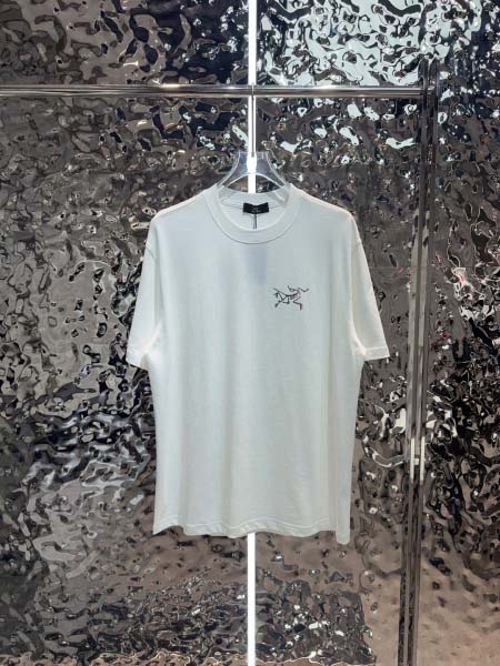 2025年4月8日入荷新作ARCTERYX半袖 Tシャツ高級品/MP工場