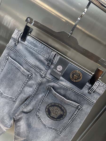 2025年4月9日入荷新作Versace春夏ジーパン高級品/MP工場