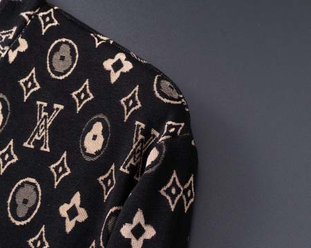 2025年4月9日入荷新作Louis Vuitton夏服 上下セット メンズ誕生日プレゼントは高級感/yich工場