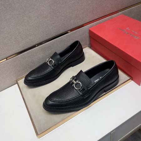 2025年4月10日入荷新品Ferragamoおすすめ人気メンズ靴本革製ギフト/誕生日/TL工場