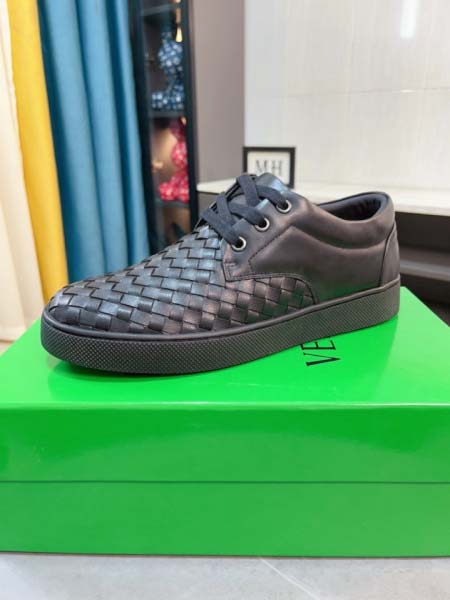 2025年4月10日入荷新品BOTTEGA VENENTA カジュアルシューズ/スニーカー｜メンズ革靴本革製ギフト/誕生日/TL工場