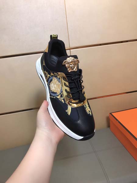 2025年4月10日入荷新品Versaceカジュアルシューズ/スニーカー｜メンズ革靴本革製ギフト/誕生日/TL工場