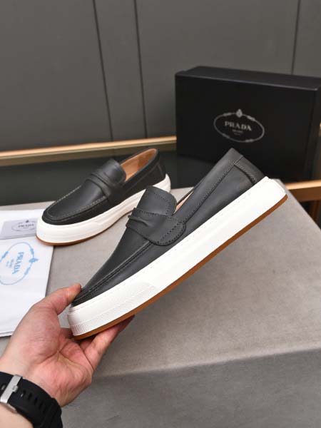 2025年4月11日入荷新品Pradaカジュアルシューズ/スニーカー｜メンズ革靴本革製ギフト/誕生日/TL工場