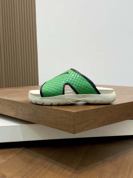 2025年4月11日入荷新品Botteg Venettaスリッパ｜メンズ革靴本革製ギフト/誕生日/TL工場