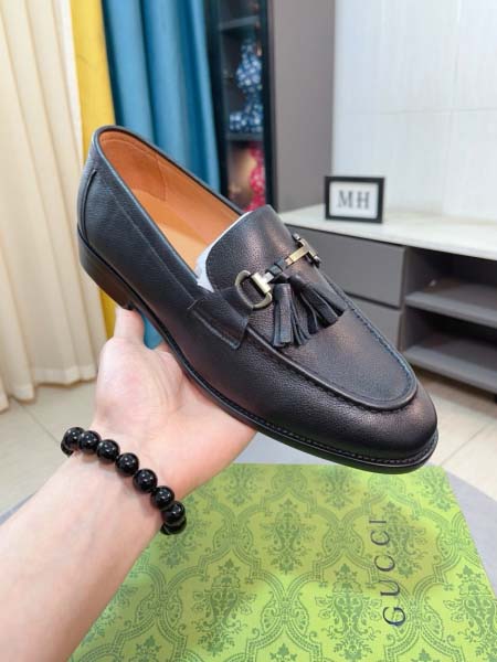 2025年4月11日入荷新品GUCCIカジュアルシューズ/スニーカー｜メンズ革靴本革製ギフト/誕生日/TL工場