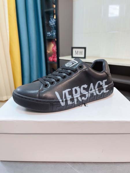 2025年4月11日入荷新品Versaceカジュアルシューズ/スニーカー｜メンズ革靴本革製ギフト/誕生日/TL工場