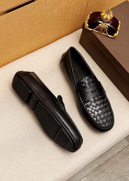 2025年4月11日入荷新品Alexander McQueenカジュアルシューズ/スニーカー｜メンズ革靴本革製ギフト/誕生日/TL工場