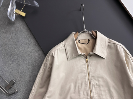 2025年4月14日入荷春夏 新作Louis Vuittonジャケット高級なプレゼント/誕生日プレゼント/高品質/メンツ/記念品/ wenzhou工場