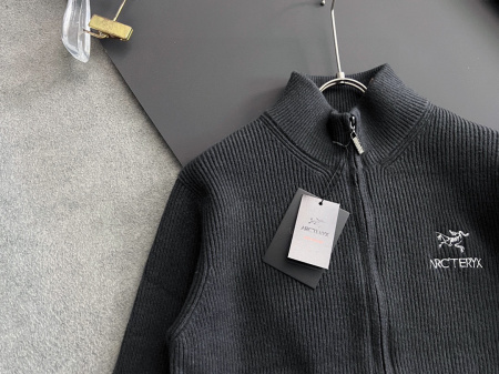 2025年4月14日入荷春夏 新作ARCTERYXカーディガン高級なプレゼント/誕生日プレゼント/高品質/メンツ/記念品/ wenzhou工場