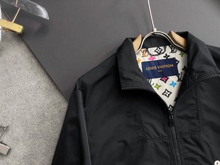 2025年4月14日入荷春夏 新作Louis Vuittonジャケット高級なプレゼント/誕生日プレゼント/高品質/メンツ/記念品/ wenzhou工場