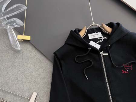 2025年4月14日入荷春夏 新作Thom Browneジャケット高級なプレゼント/誕生日プレゼント/高品質/メンツ/記念品/ wenzhou工場