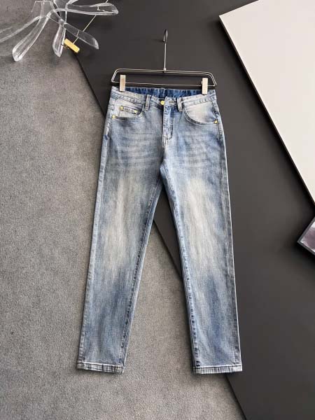 2025年4月15日入荷春夏 新作Louis Vuittonジーパン高級なプレゼント/誕生日プレゼント/高品質/メンツ/記念品/ wenzhou工場