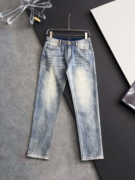 2025年4月15日入荷春夏 新作Louis Vuittonジーパン高級なプレゼント/誕生日プレゼント/高品質/メンツ/記念品/ wenzhou工場