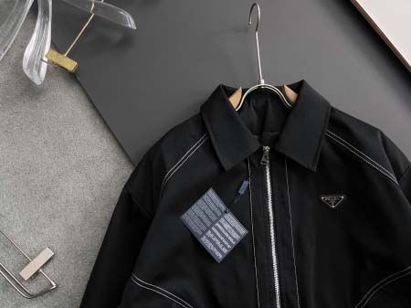 2025年4月15日入荷春夏 新作Pradaジャケット高級なプレゼント/誕生日プレゼント/高品質/メンツ/記念品/ wenzhou工場