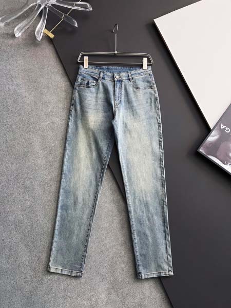 2025年4月15日入荷春夏 新作Pradaジーパン高級なプレゼント/誕生日プレゼント/高品質/メンツ/記念品/ wenzhou工場