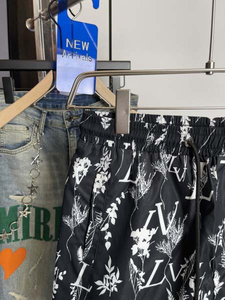 2025年4月19日入荷新作Louis Vuitton半ズボン/ビーチパンツ 超厳選★誕生日プレゼント/結婚祝い/内祝い/贈り物/YI+YI工場M-XXXL