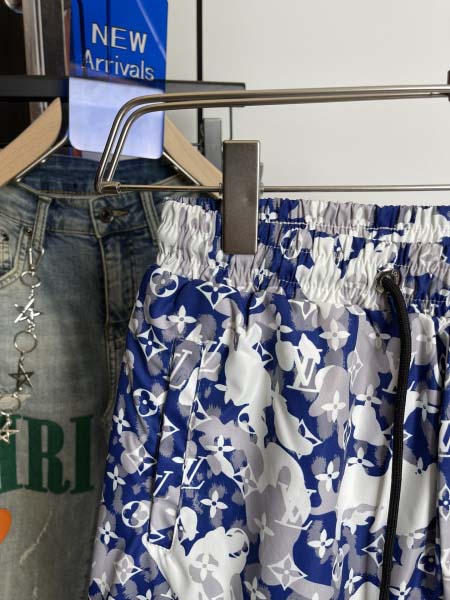 2025年4月19日入荷新作Louis Vuitton半ズボン/ビーチパンツ 超厳選★誕生日プレゼント/結婚祝い/内祝い/贈り物/YI+YI工場M-XXXL