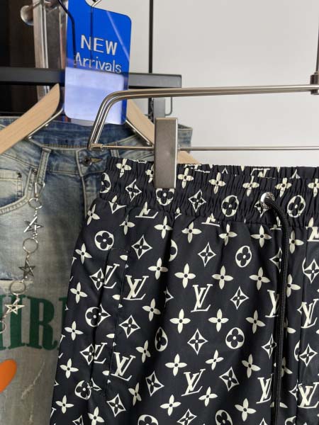 2025年4月19日入荷新作Louis Vuitton半ズボン/ビーチパンツ 超厳選★誕生日プレゼント/結婚祝い/内祝い/贈り物/YI+YI工場M-XXXL