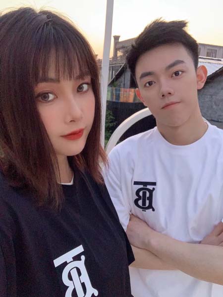 2025年4月21日入荷新作Thom Browne半袖 Tシャツ★誕生日プレゼント/結婚祝い/内祝い/贈り物/LD工場S-XL