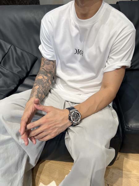 2025年4月21日入荷新作Dior半袖 Tシャツ★誕生日プレゼント/結婚祝い/内祝い/贈り物/YI+YI工場S-XXL