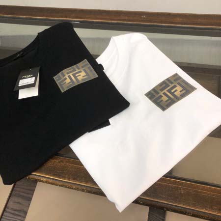 2025年4月22日入荷新作FENDI 半袖 Tシャツ★誕生日プレゼント/ファッションの流行/贈り物/YI+YI工場M-XXXL