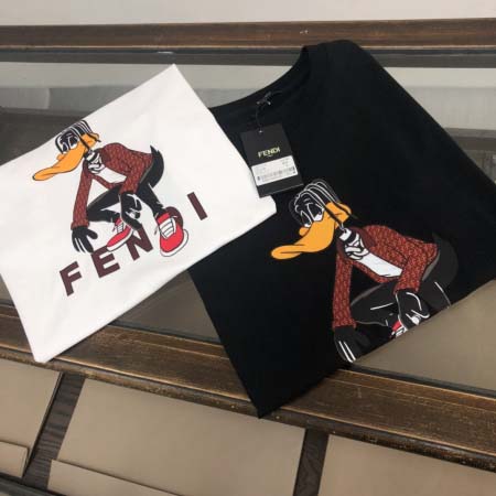 2025年4月22日入荷新作FENDI 半袖 Tシャツ★誕生日プレゼント/ファッションの流行/贈り物/YI+YI工場M-XXXL
