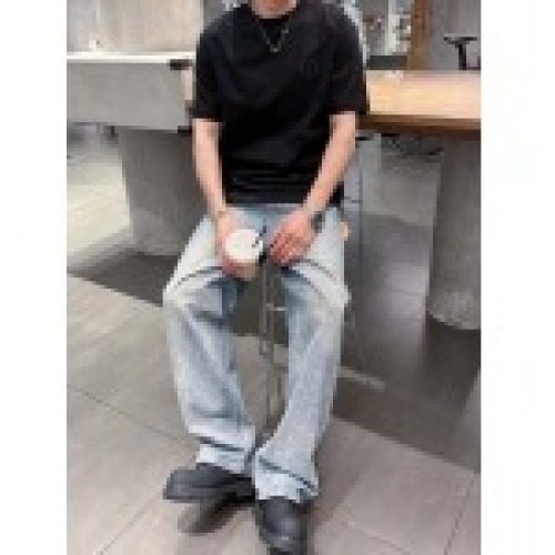 2025年4月22日入荷新作Dior 半袖 Tシャツ★誕生日プレゼント/ファッションの流行/贈り物/YI+YI工場