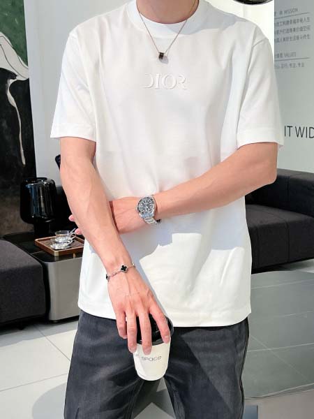 2025年4月22日入荷新作Dior 半袖 Tシャツ★誕生日プレゼント/ファッションの流行/贈り物/YI+YI工場S-XXL