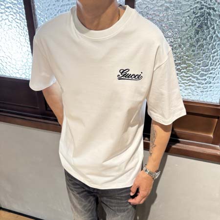 2025年4月22日入荷新作Gucci 半袖 Tシャツ★誕生日プレゼント/ファッションの流行/贈り物/YI+YI工場S-XXL