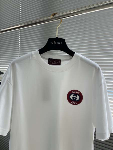 2025年4月22日入荷新作GUCCI 半袖 Tシャツ★誕生日プレゼント/ファッションの流行/贈り物/YI+YI工場S-XXL