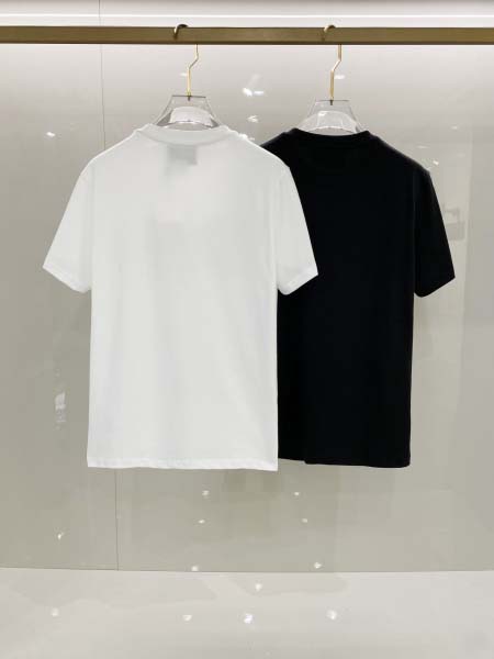2025年4月22日入荷新作Gucci 半袖 Tシャツ★誕生日プレゼント/ファッションの流行/贈り物/YI+YI工場S-2XL