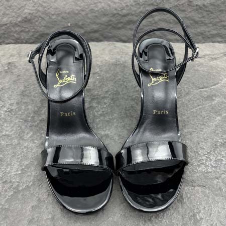 2025年4月22日入荷新品Christian Louboutin女性用原版復刻 ブランド靴本革製ギフト/誕生日/CT工場35-42