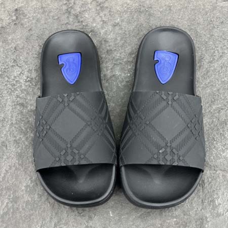 2025年4月23日入荷新品Burberry男性用原版復刻 ブランド靴本革製ギフト/誕生日/CT工場