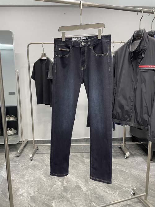 2025年4月23日入荷新作burberry春夏ジーパン 原版复刻高級品超厳選★入手困難/誕生日プレゼント/yinx工場