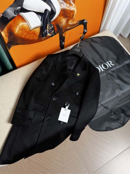 2025年4月23日入荷新作Diorウールのコート 原版复刻高級品超厳選★入手困難/誕生日プレゼント/yinx工場
