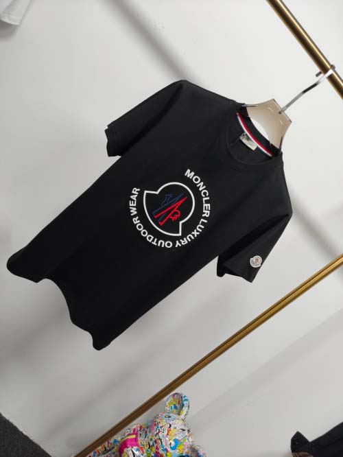 2025年4月23日入荷新作MONCLER半袖Tシャツ 原版复刻高級品超厳選★入手困難/誕生日プレゼント/yinx工場