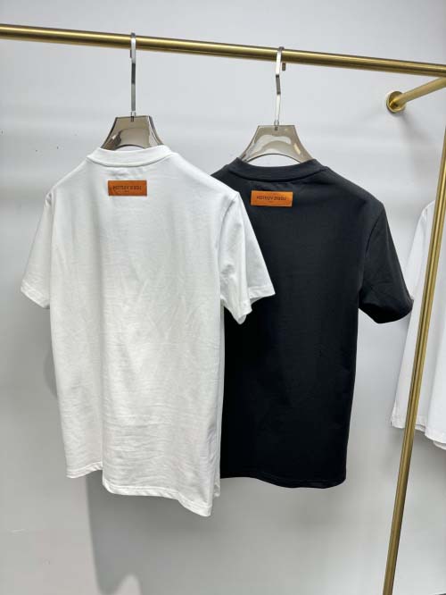 2025年4月23日入荷新作Louis Vuitton半袖Tシャツ 原版复刻高級品超厳選★入手困難/誕生日プレゼント/yinx工場