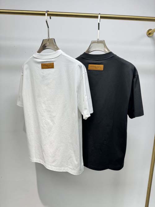 2025年4月23日入荷新作Louis Vuitton半袖Tシャツ 原版复刻高級品超厳選★入手困難/誕生日プレゼント/yinx工場