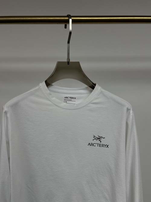 2025年4月23日入荷新作ARCTERYX長袖Tシャツ 原版复刻高級品超厳選★入手困難/誕生日プレゼント/yinx工場