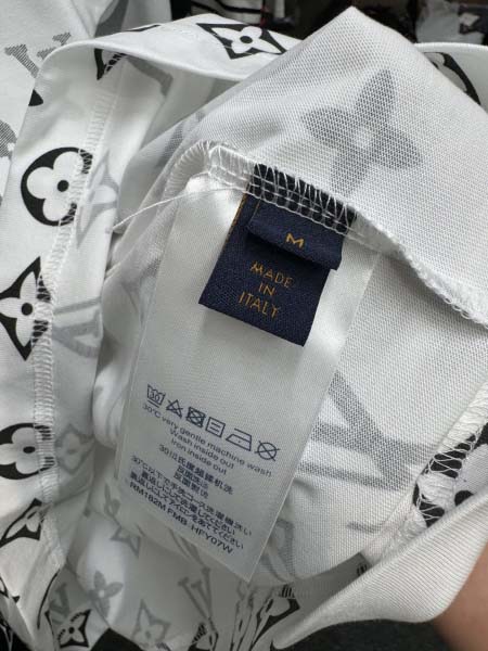 2025年4月24日入荷新作Louis Vuitton半袖Tシャツ 原版复刻高級品香港の会社超厳選★入手困難/誕生日プレゼント/yinx工場S-XXL