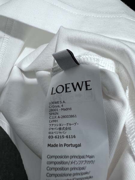2025年4月24日入荷新作LOEWE半袖Tシャツ 原版复刻高級品香港の会社超厳選★入手困難/誕生日プレゼント/yinx工場M-XXXL