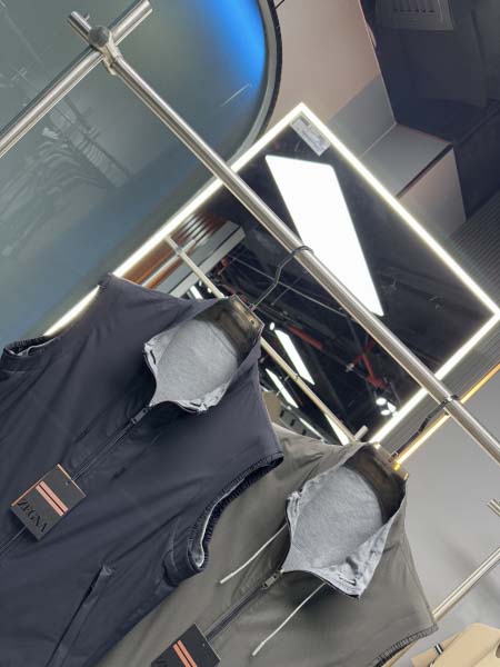 2025年4月24日入荷新作ZEGNA綿のベスト 原版复刻高級品香港の会社超厳選★入手困難/誕生日プレゼント/yinx工場M-XXXL