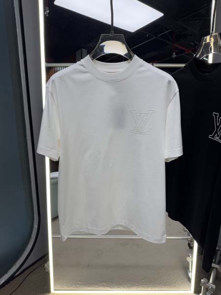 2025年4月24日入荷新作Louis Vuitton半袖Tシャツ 原版复刻高級品香港の会社超厳選★入手困難/誕生日プレゼント/yinx工場M-XXXL