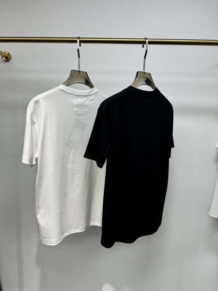 2025年4月25日入荷新作ARMANI半袖Tシャツ 原版复刻高級品香港の会社超厳選★入手困難/誕生日プレゼント/yinx工場