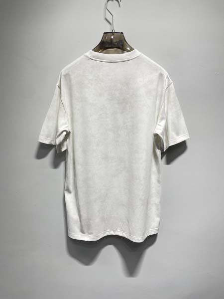 2025年4月25日入荷新作MONCLER半袖Tシャツ 原版复刻高級品香港の会社超厳選★入手困難/誕生日プレゼント/yinx工場