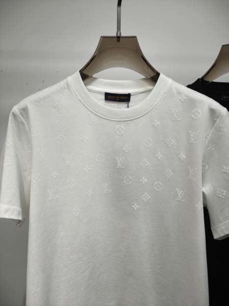 2025年4月25日入荷新作Louis Vuitton半袖Tシャツ 原版复刻高級品香港の会社超厳選★入手困難/誕生日プレゼント/yinx工場